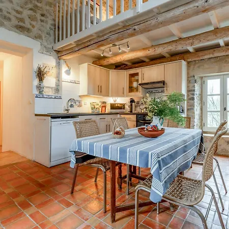 Le Grenier, Piscine, Animaux Casa vacanze Lussan (Gard)